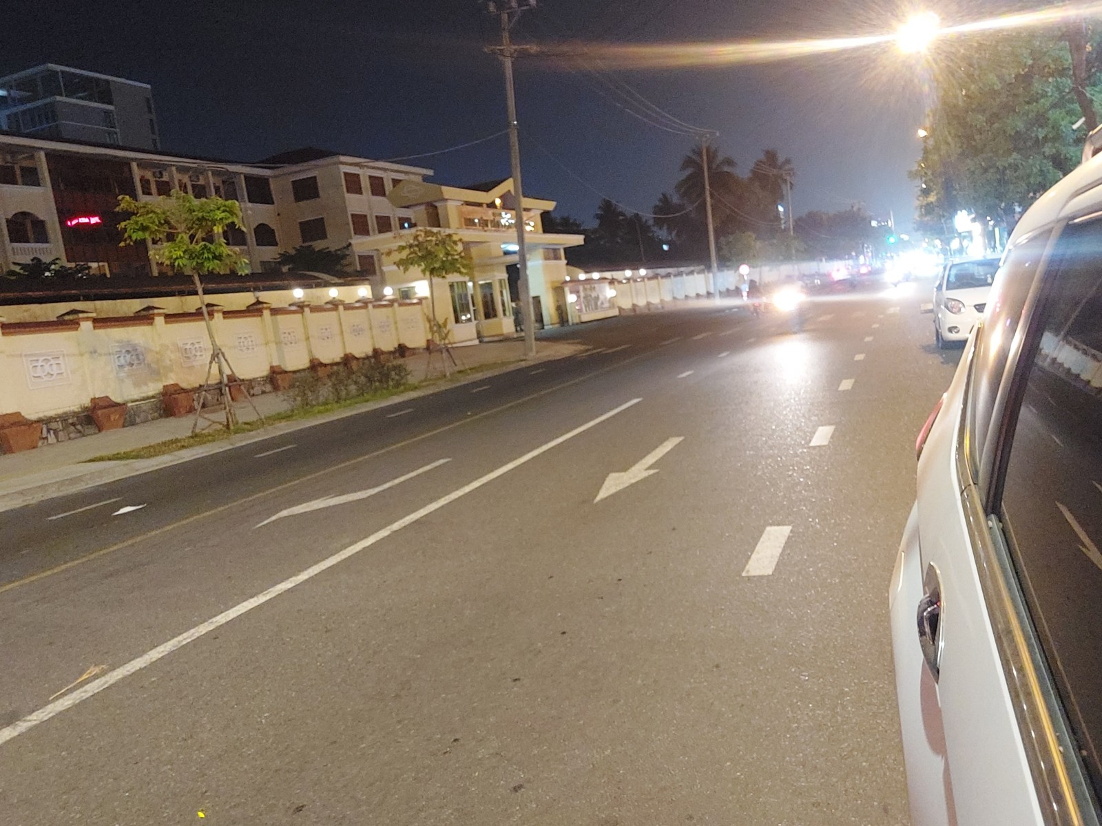 NÚI THÀNH 420m², 2 tầng, ngang 9.65m, dài 43.5m, giá 72 tỷ, Hải Châu
