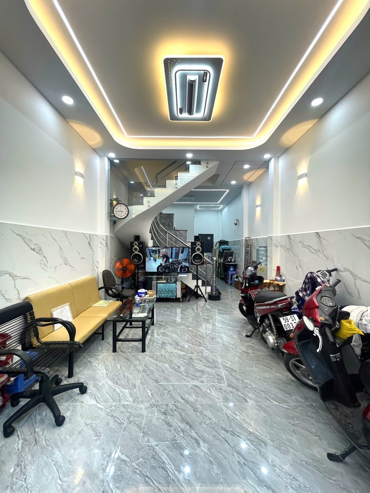 Bán nhà đường Lê Hồng Phong, Quận 10 - ảnh 2