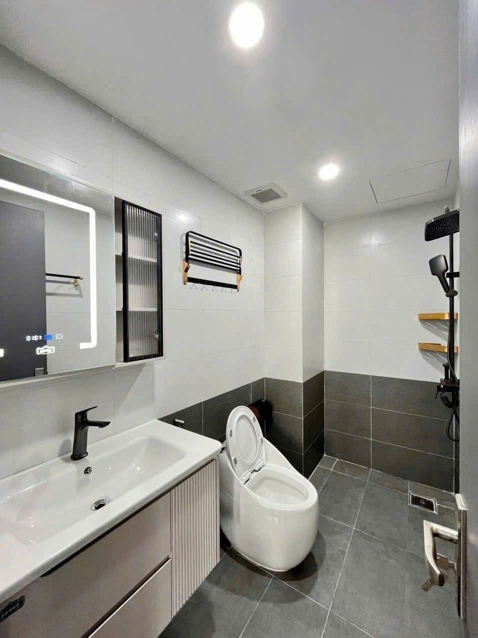 CHÍNH HỮU 88m², 8 tầng, ngang 4.5m, dài 19.26m, giá 36 tỷ