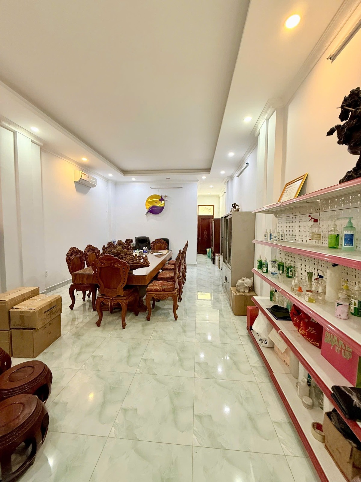 Bán nhà đường Võ Văn Kiệt, Quận 1 - ảnh 2