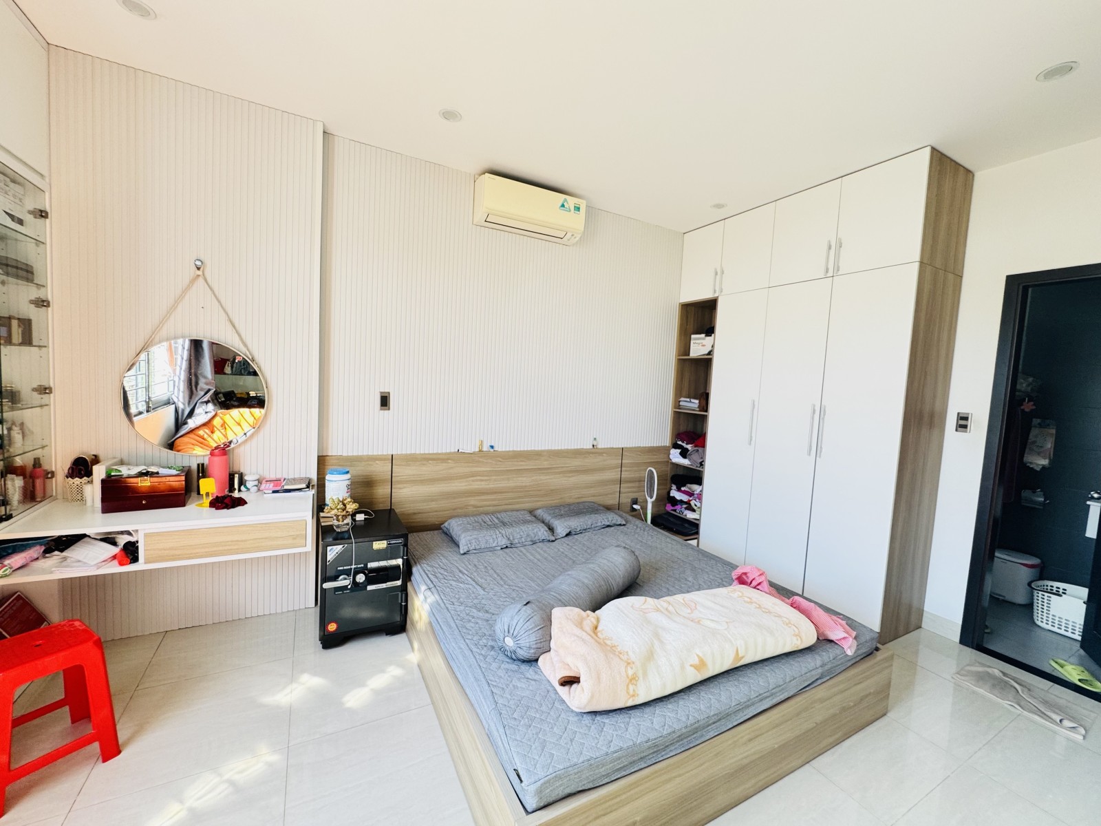 LỘC PHƯỚC 1 99m², 4 tầng, ngang 6.5m, dài 15.2m, giá 12.2 tỷ, Sơn Trà