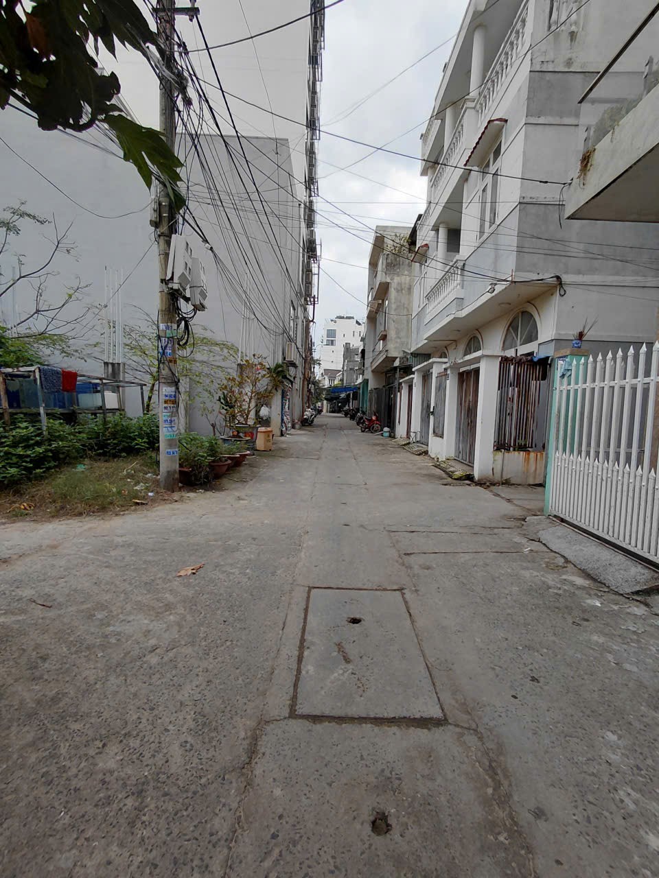 K HOÀNG SA 115.7m², 3 tầng, ngang 12m, dài 11.45m, giá 27.5 tỷ, Sơn Trà