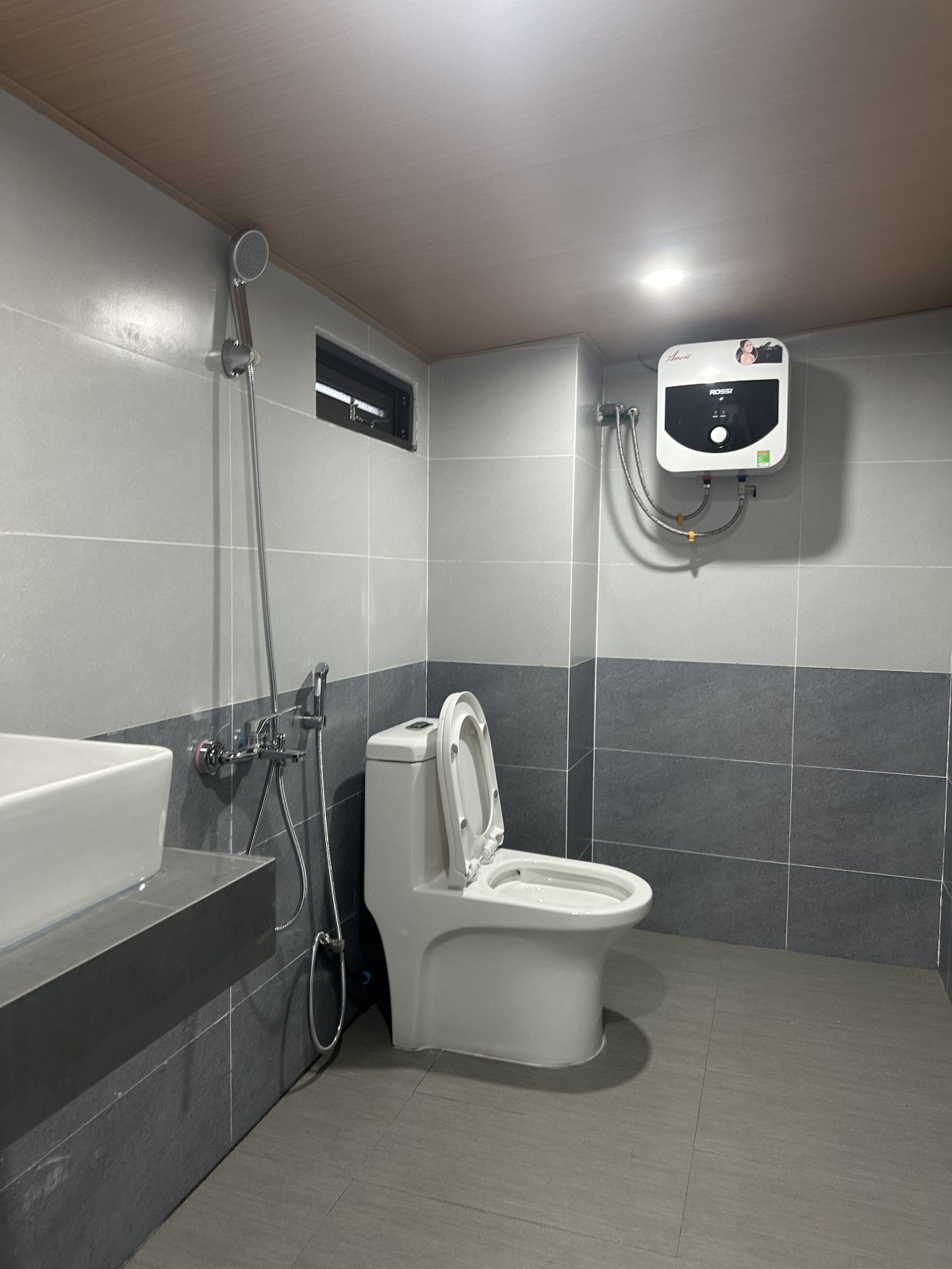 ĐINH NHẬT TÂN 90m², 1.5 tầng, ngang 5m, dài 18m, giá 5.31 tỷ, Cẩm Lệ