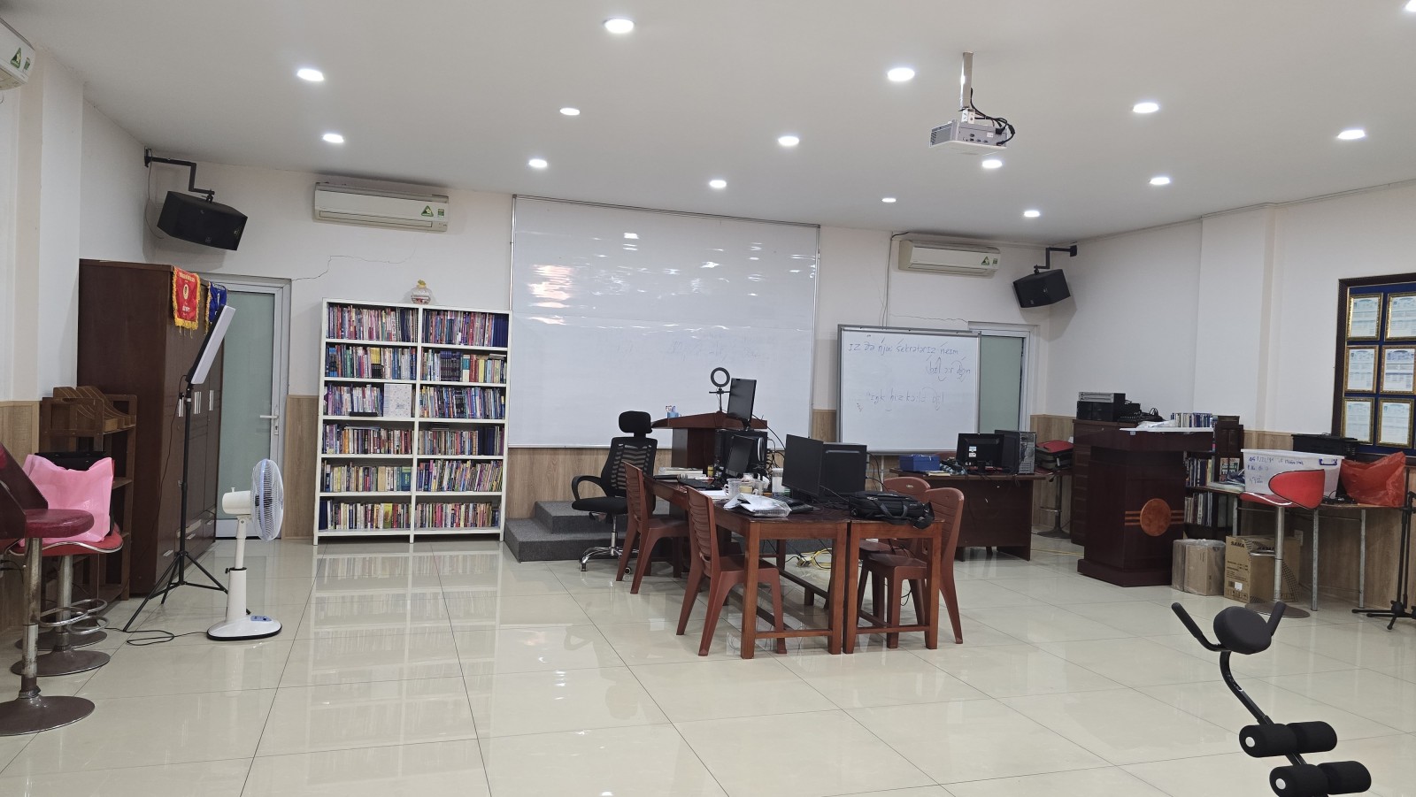 NGUYỄN LƯƠNG BẰNG 195m², 3 tầng, ngang 9m, dài 21.6m, giá 26 tỷ, Liên Chiểu