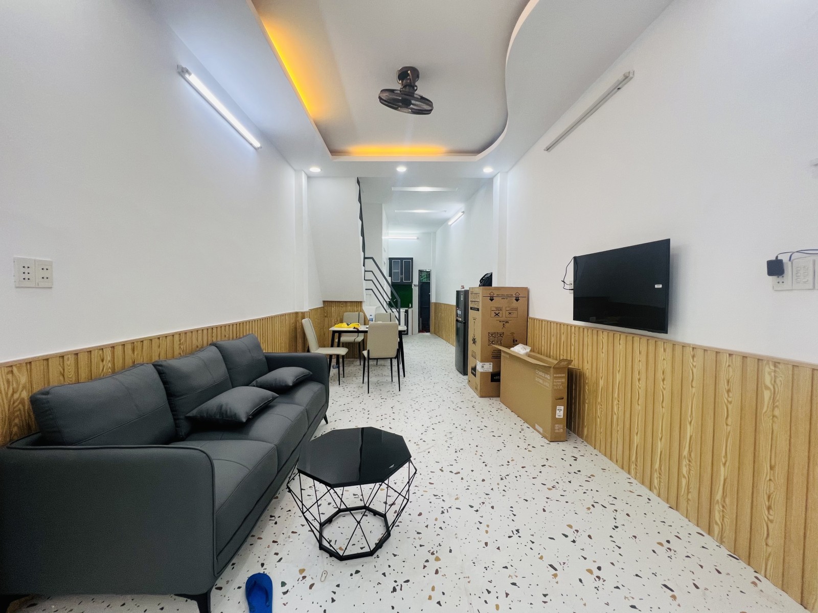 Bán nhà đường Nguyễn Thượng Hiền, Quận 3 - ảnh 2