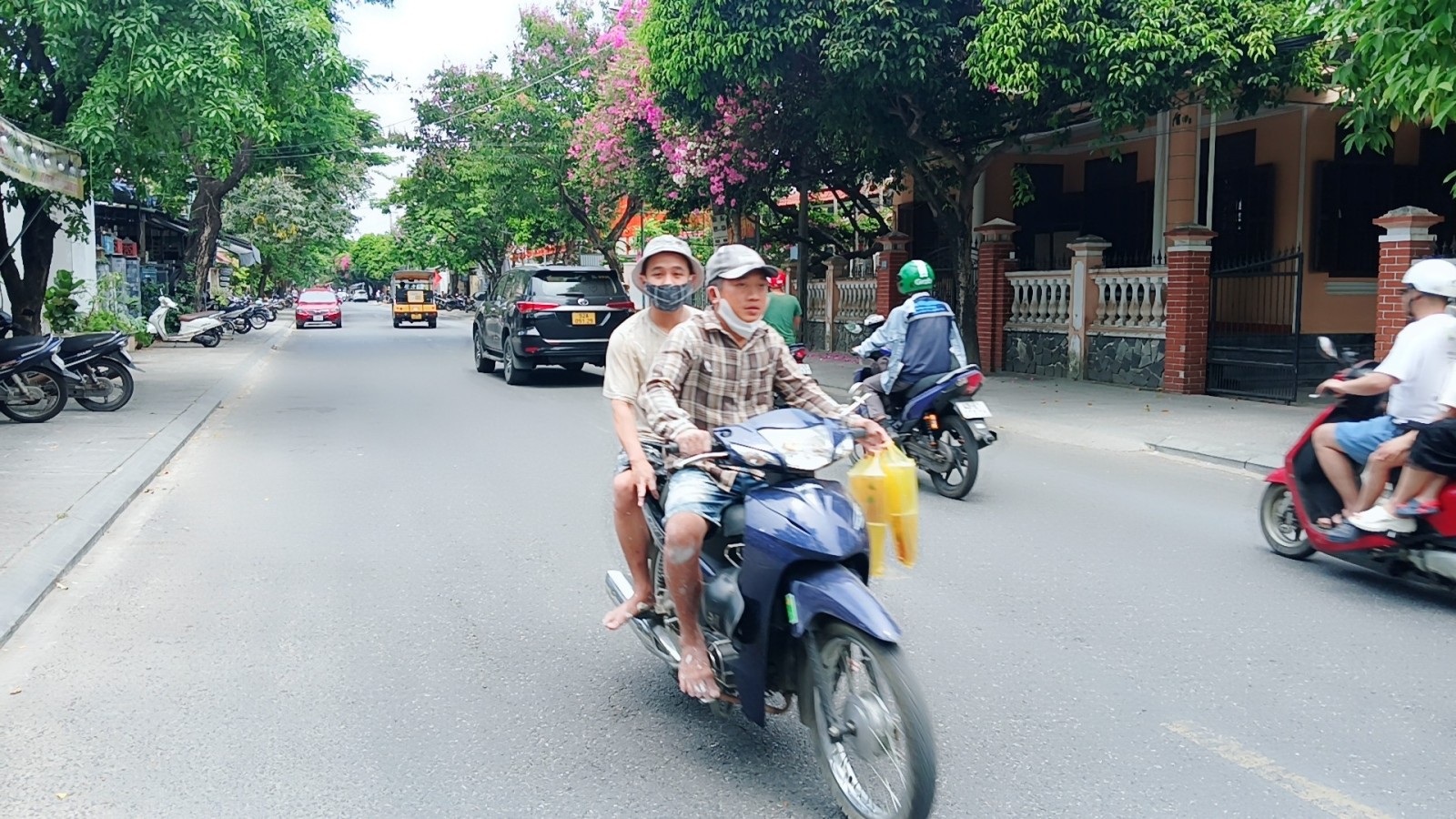 NGUYỄN DUY HIỆU 140m², 2 tầng, ngang 8m, dài 17.35m, giá 9.99 tỷ, Hội An