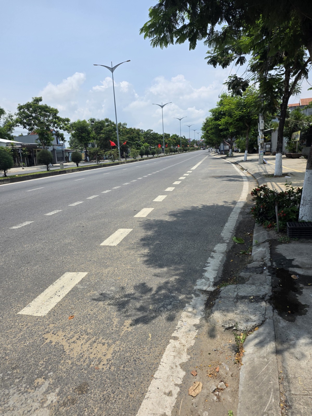 TRẦN THỦ ĐỘ 139.5m², ĐẤT, ngang 6m, dài 23.32m, giá 4.460 tỷ, Điện Bàn Đông