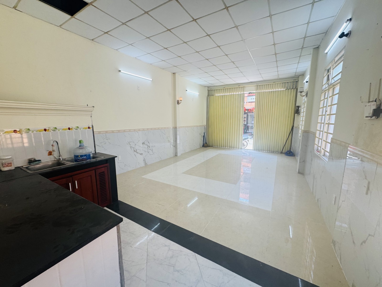 TÔ HIẾN THÀNH 61m², cấp 4, ngang 4.5m, dài 12.5m, giá 14.8 tỷ, Sơn Trà