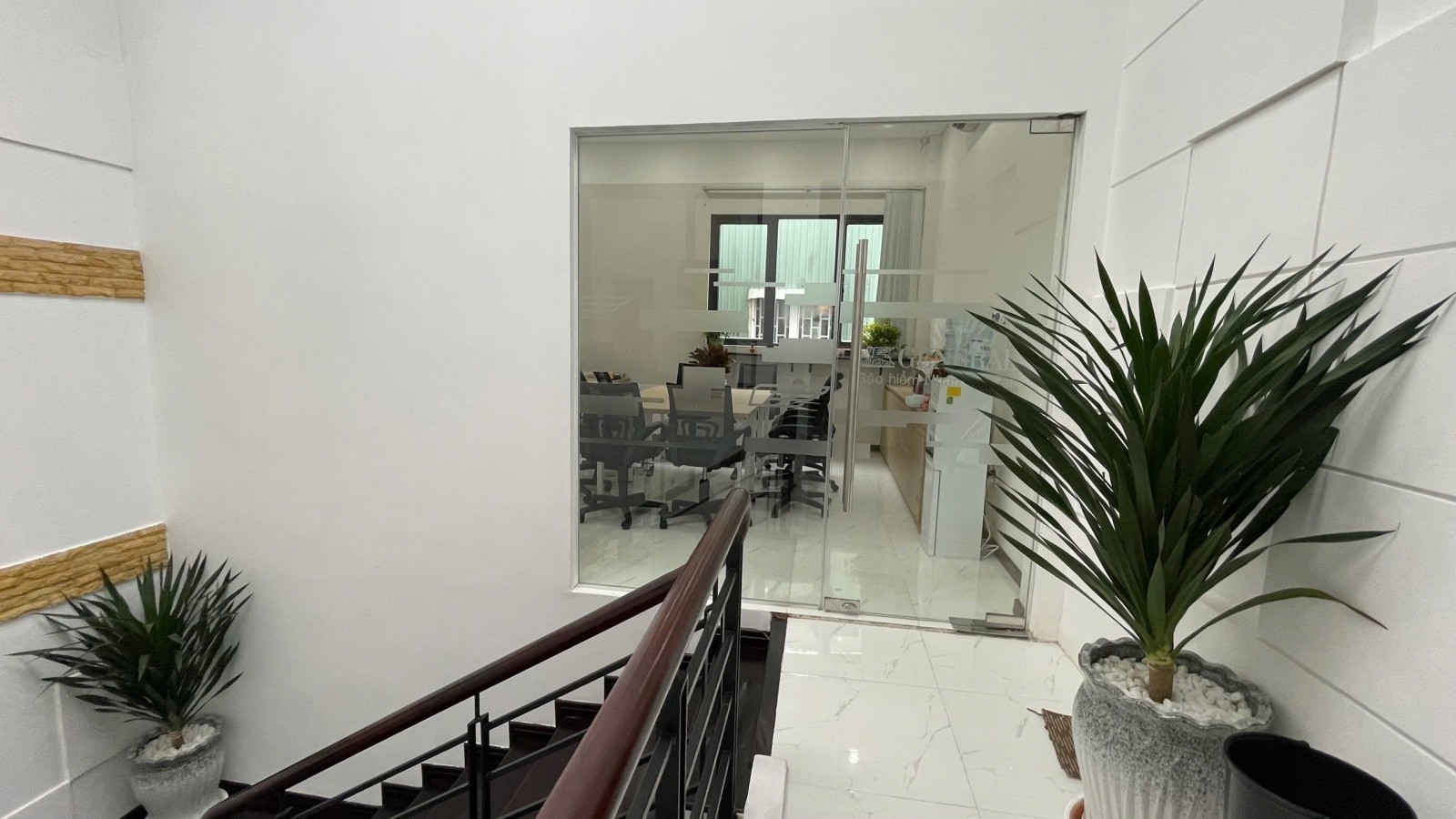 ĐIỆN BIÊN PHỦ 102m², 3 tầng, ngang 5m, dài 20.5m, giá 16.3 tỷ, Thanh Khê