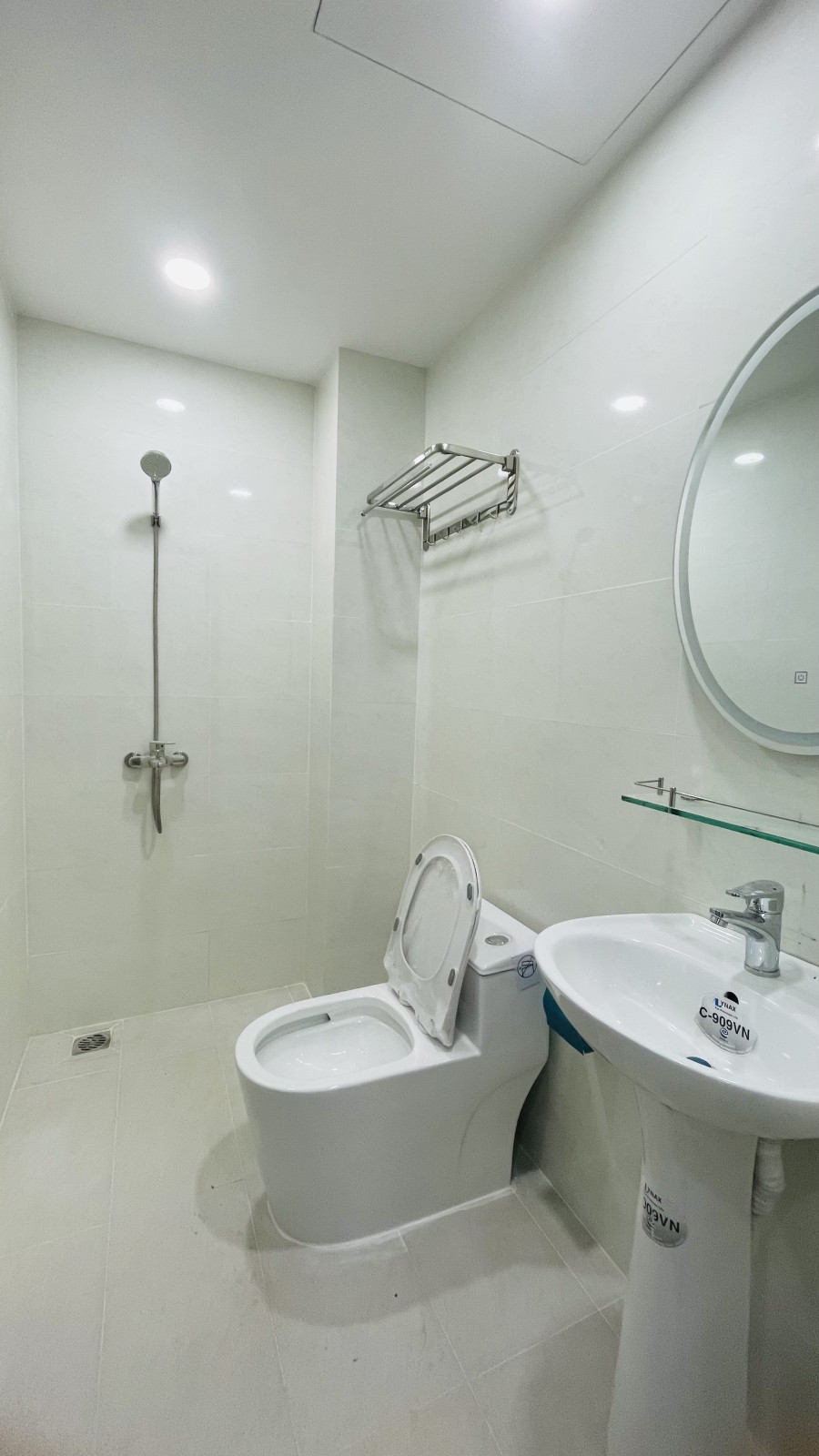 Bán nhà đường Hồ Thị Kỷ, Quận 10