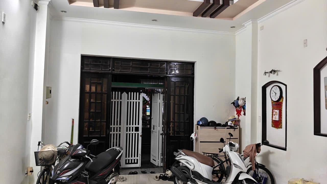 NGUYỄN VĂN THOẠI 84m², 3 tầng, ngang 4.85m, dài 17.5m, giá 18.9 tỷ, Sơn Trà