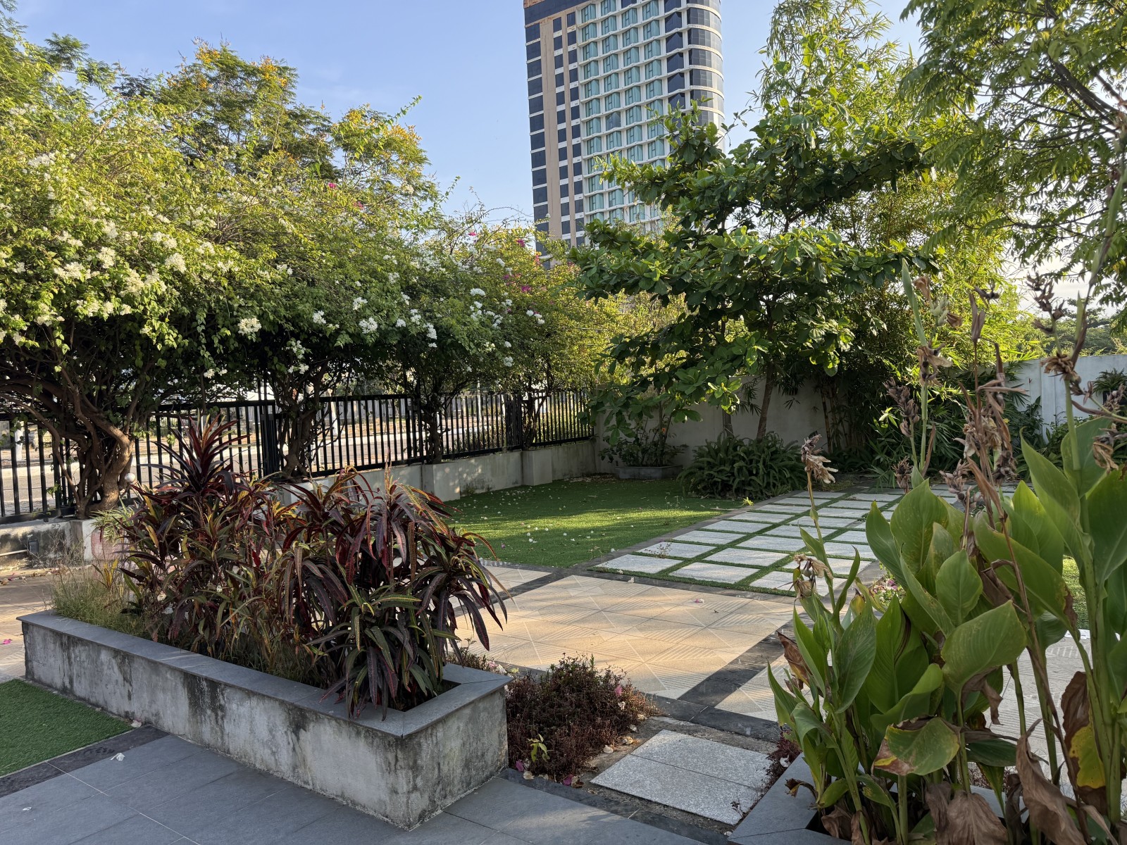 LÊ ĐỨC THỌ ĐẤT 1290m², ĐẤT, ngang 30m, dài 43m, giá 53 tỷ, Sơn Trà
