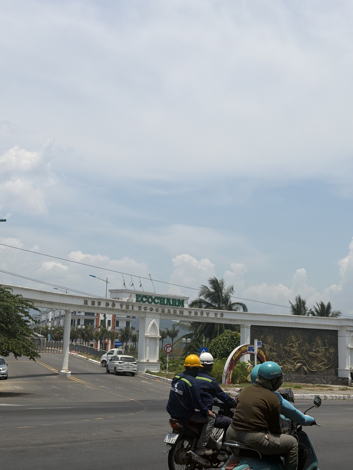 NGUYỄN LƯƠNG BẰNG 50.9m², cấp 4, ngang 6.5m, dài 7.9m, giá 2.55 tỷ, Liên Chiểu