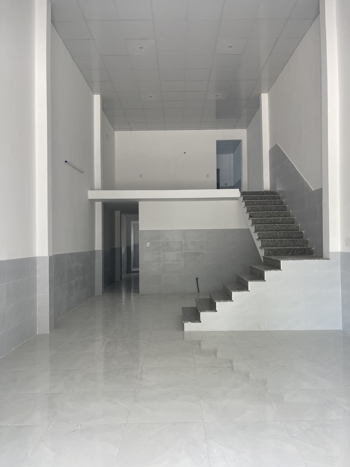HOÀNG CHÂU KÝ 117.5m², 2 tầng, ngang 5m, dài 23.4m, giá 5.95 tỷ, Cẩm Lệ