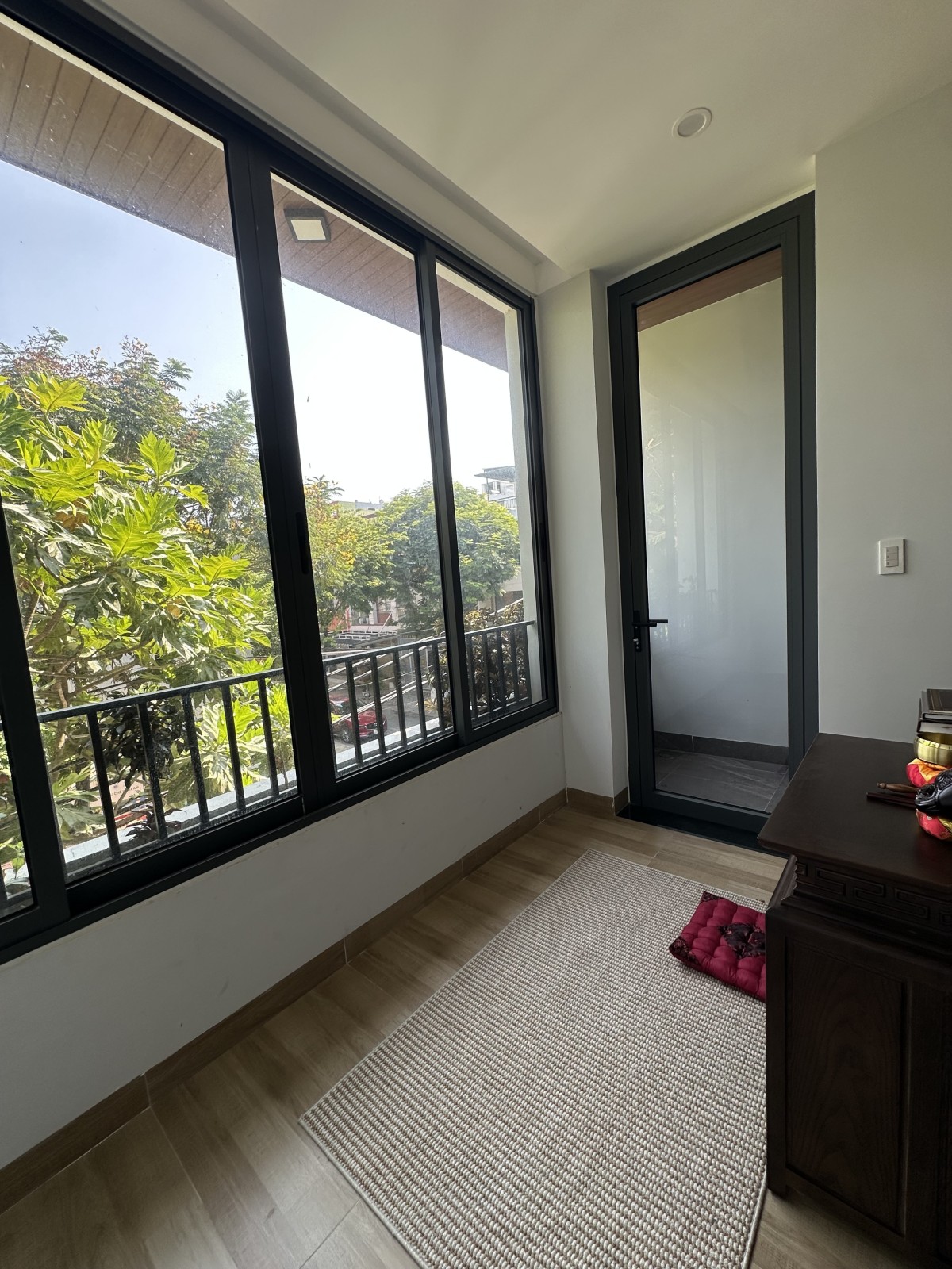 HUY CẬN 70m², 2.5 tầng, ngang 5m, dài 14m, giá 10.8 tỷ, Hải Châu