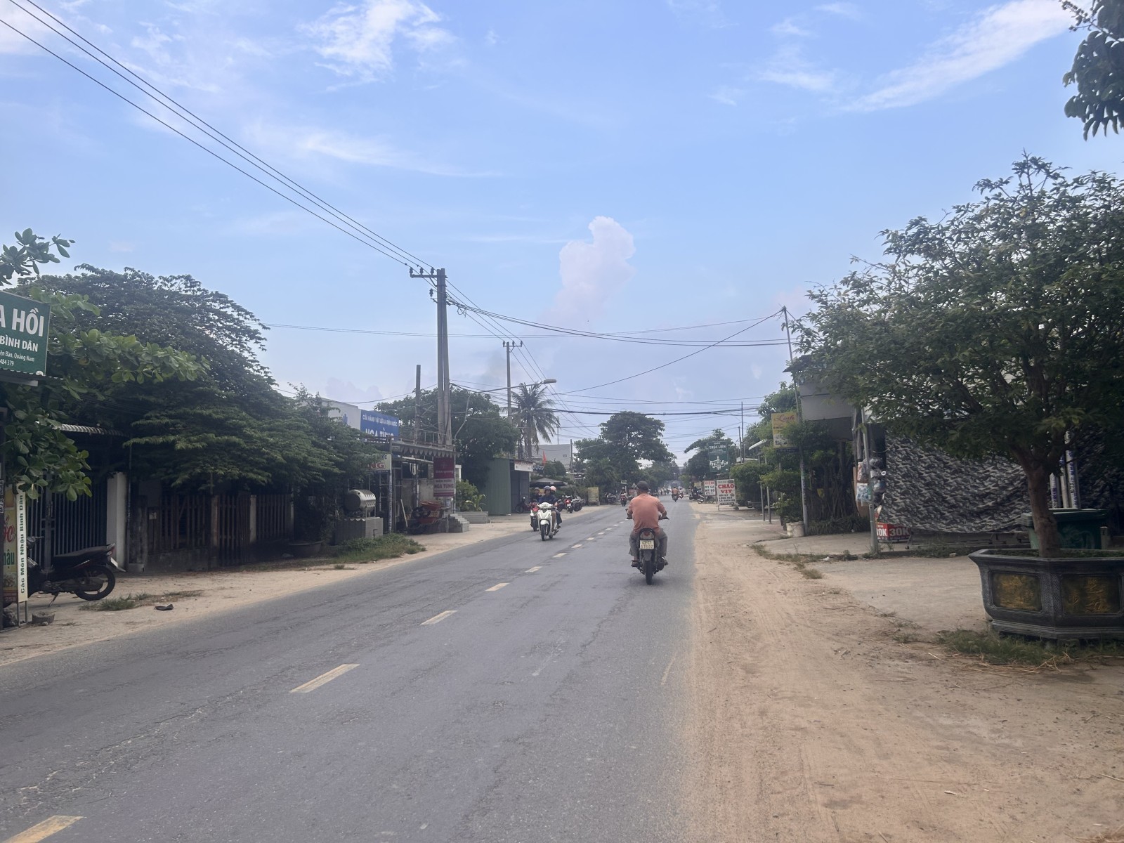 PHẠM NHƯ XƯƠNG 123m², cấp 4, ngang 5m, dài 27.3m, giá 4.3 tỷ, Điện Ngọc từ
