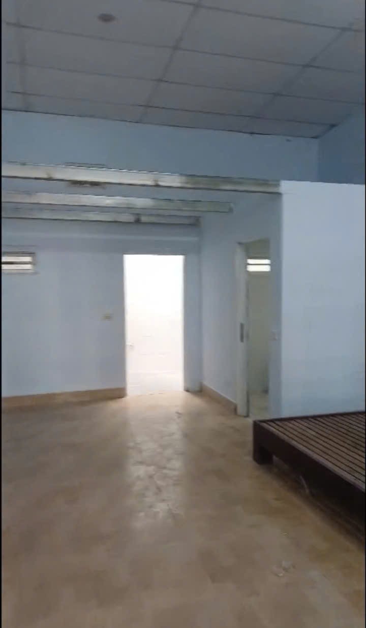 (THỬA 215 TỜ 429) KHU TĐC HOÀ HIỆP 4. THẠCH SƠN 2 100m², cấp 4, ngang 5m, dài 20m, giá 4.1 tỷ, Liên Chiểu