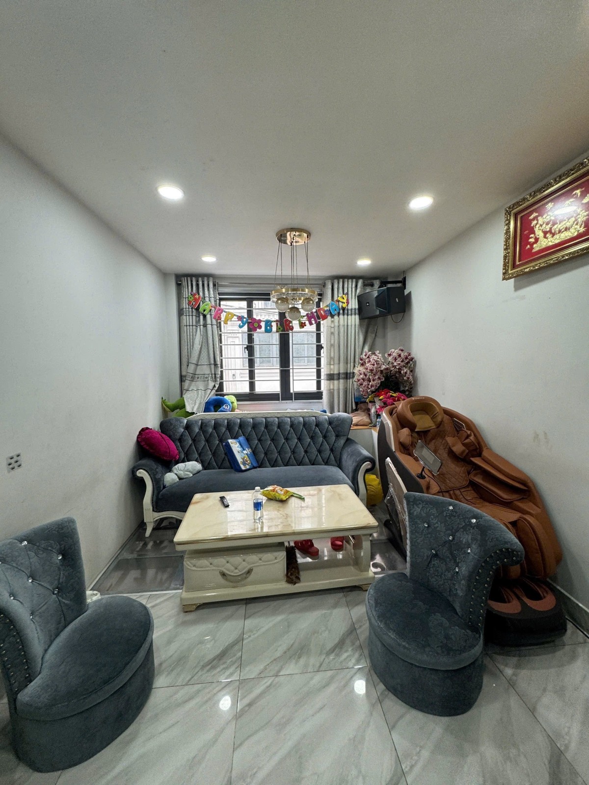 Bán nhà đường Nguyễn Ngọc Lộc, Quận 10