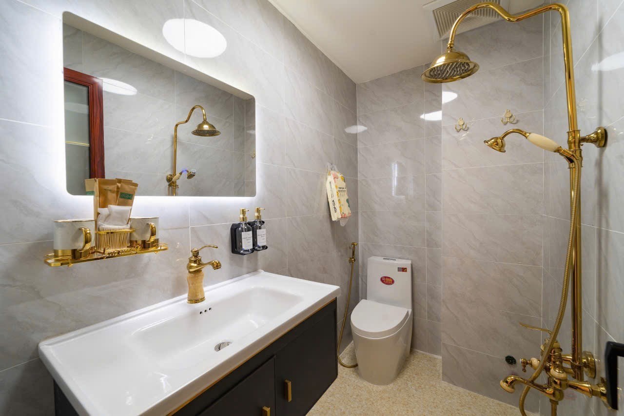 Bán nhà đường Đường Calmette, Quận 1 - ảnh 2