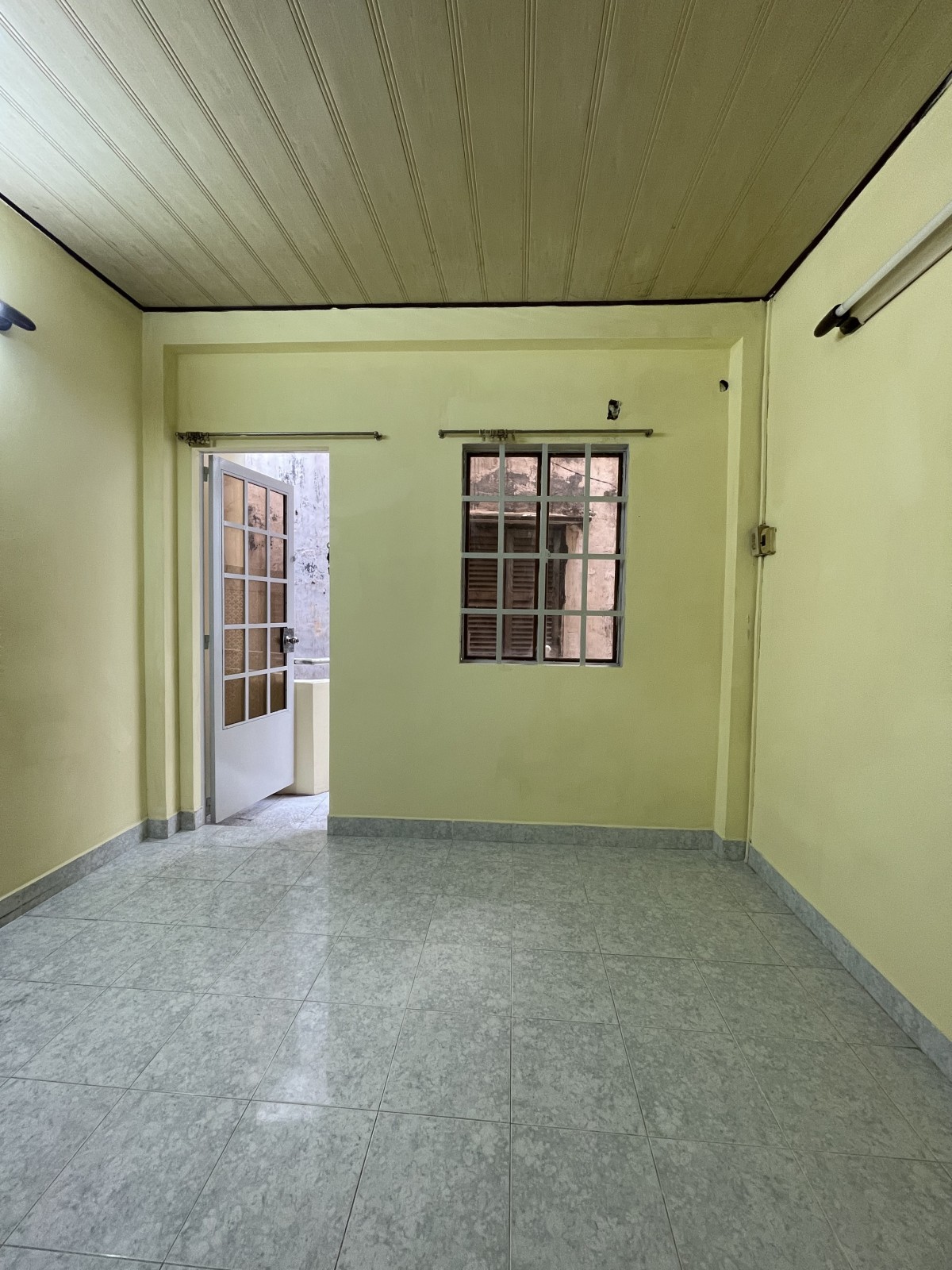 Bán nhà đường Nguyễn Thới Trung, Quận 5 - ảnh 3