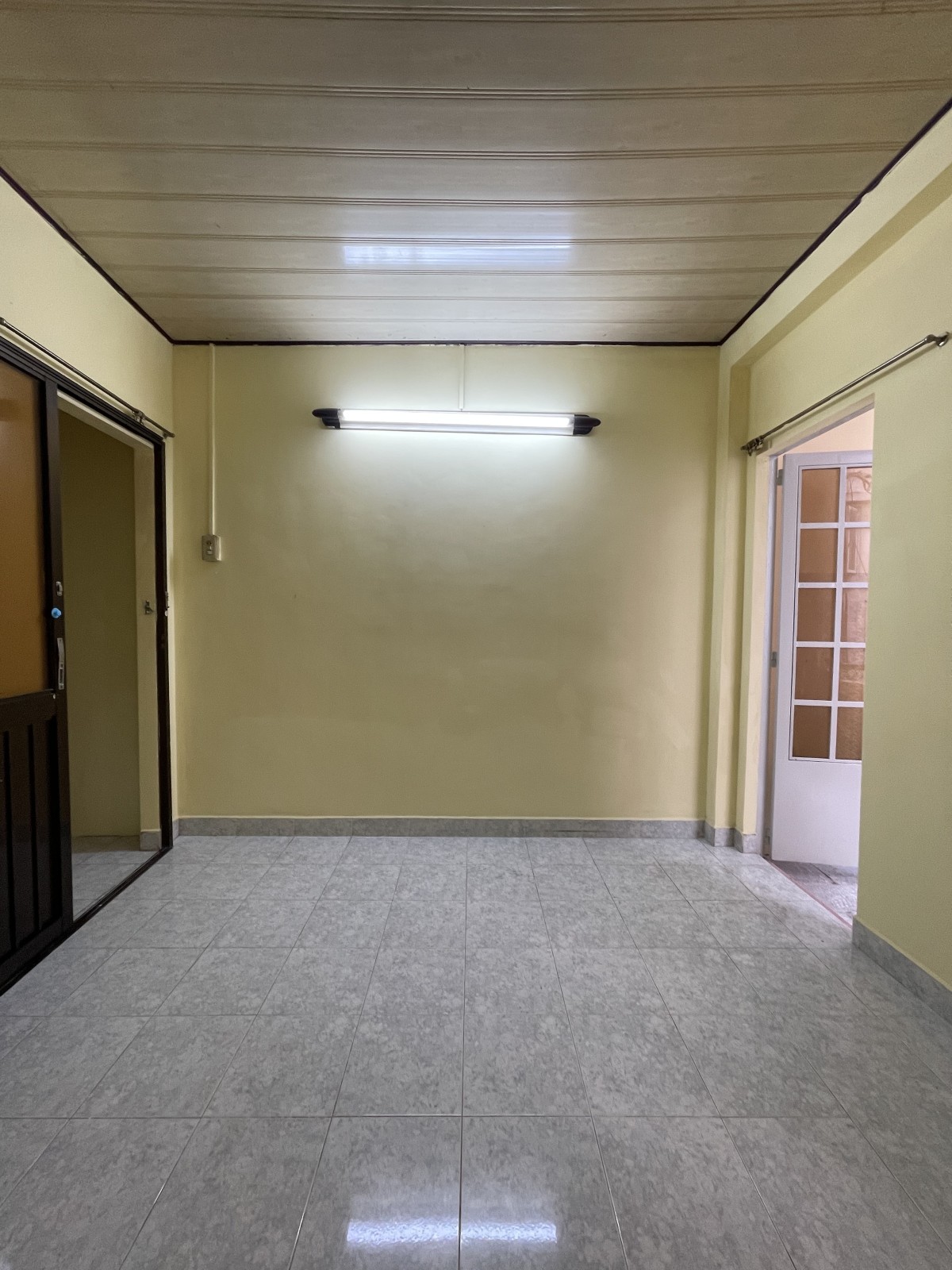 Bán nhà đường Nguyễn Thới Trung, Quận 5 - ảnh 4