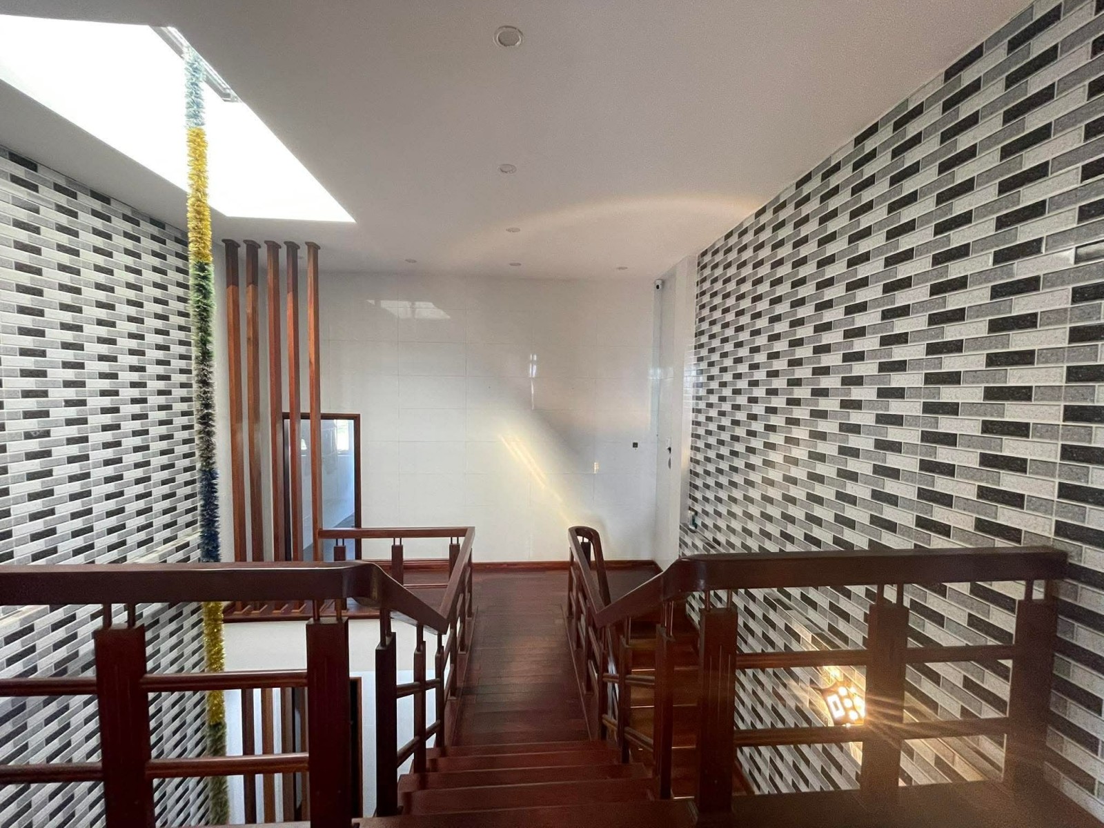(THỬA 100 TỜ 380) GIÁP HẢI 70m², 4 tầng, ngang 5m, dài 14m, giá 11.6 tỷ, Sơn Trà