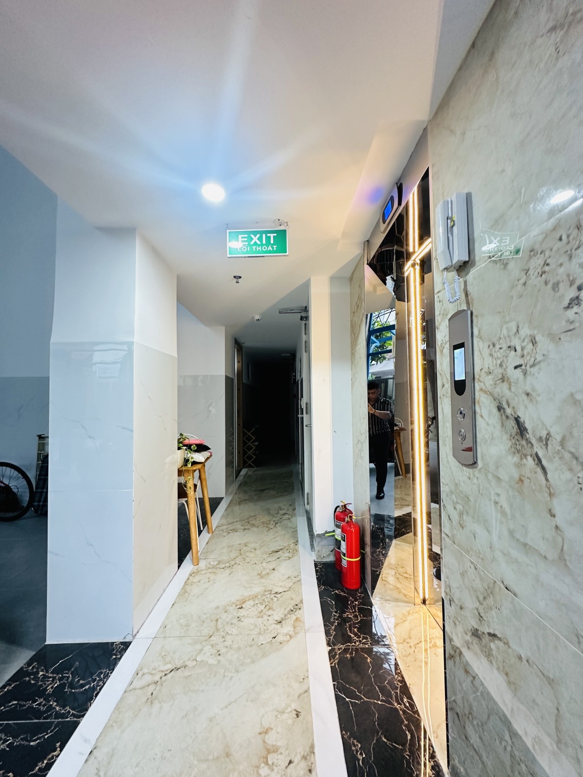 K254 HOÀNG DIỆU 172m², 5 tầng, ngang 10m, dài 18m, giá 25 tỷ, Hải Châu