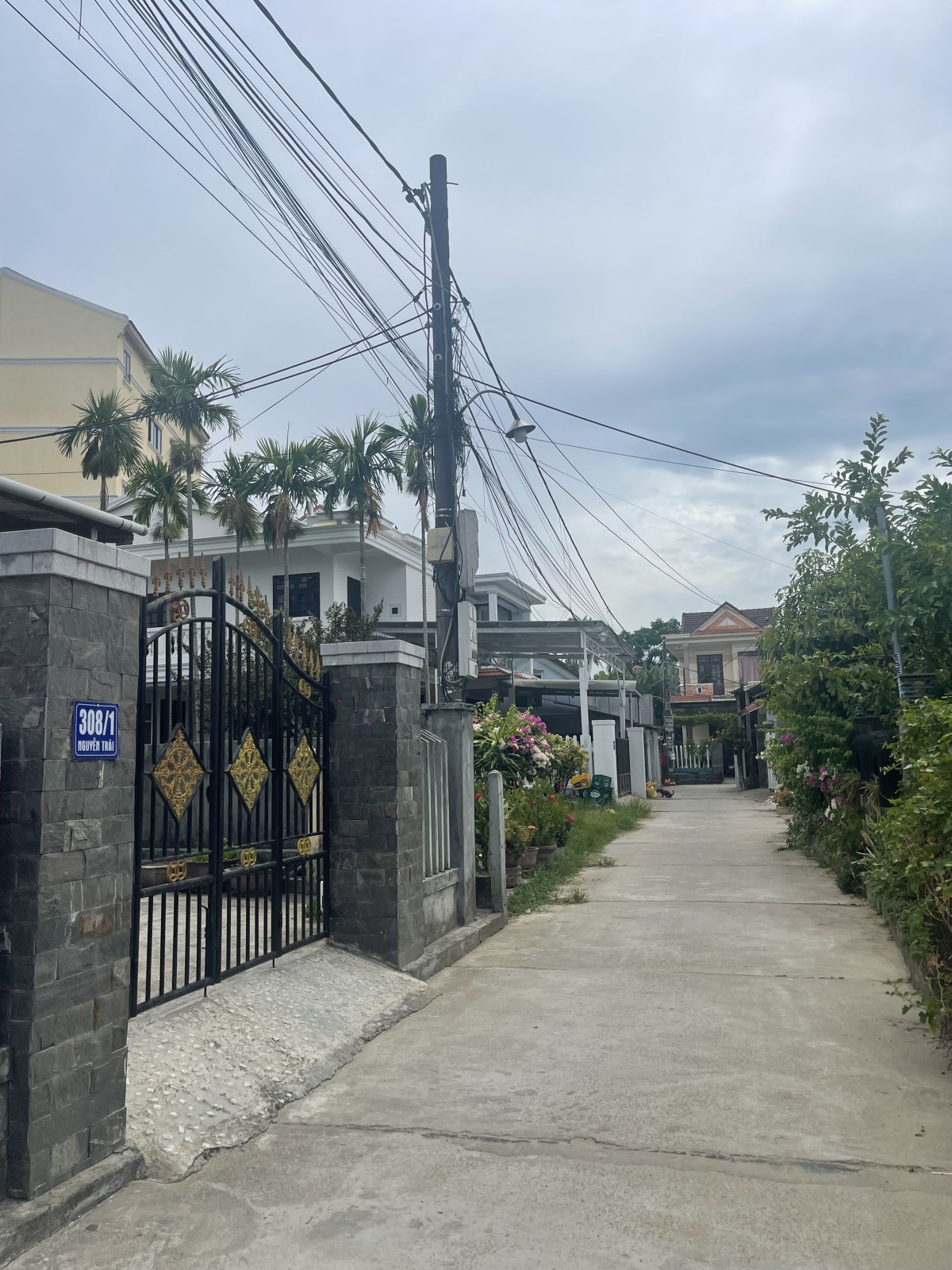 KIỆT NGUYỄN TRÃI , CẨM CHÂU 268m², ĐẤT, ngang 8m, dài 33m, giá 7.69 tỷ