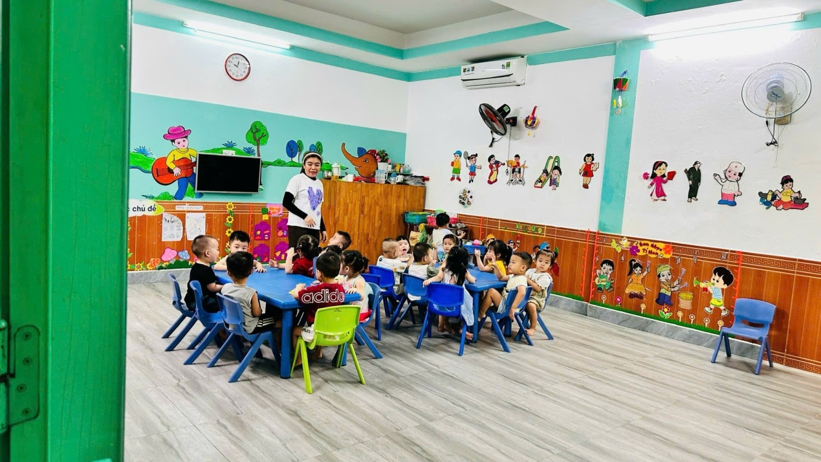 (THỬA 60 TỜ 2) NGUYỄN TRƯỜNG TỘ 372m², 3 tầng, ngang 5m, dài 15m, giá 27.5 tỷ, Hội An