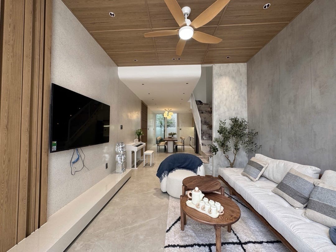 TRẦN HOÀNH 63m², 3 tầng, ngang 4m, dài 16m, giá 8.6 tỷ, Ngũ Hành Sơn