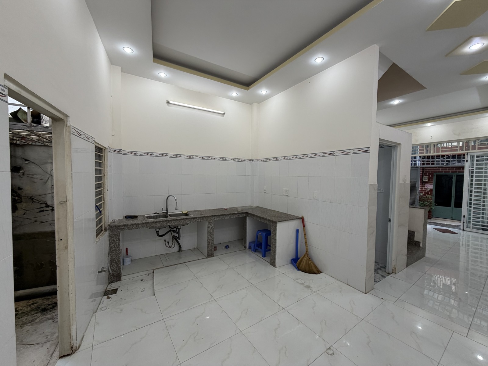 Bán nhà đường Cách Mạng Tháng Tám, Tân Bình