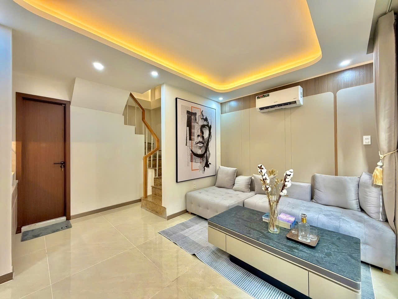 Bán nhà đường Trần Quang Diệu, Quận 3