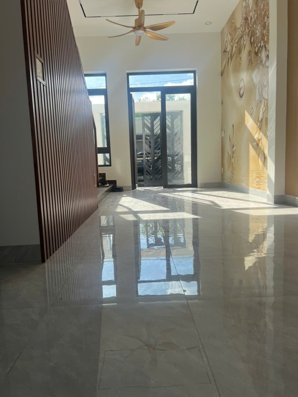 Bán nhà đường Nguyễn Thị Minh Khai, Quận 3 - ảnh 5