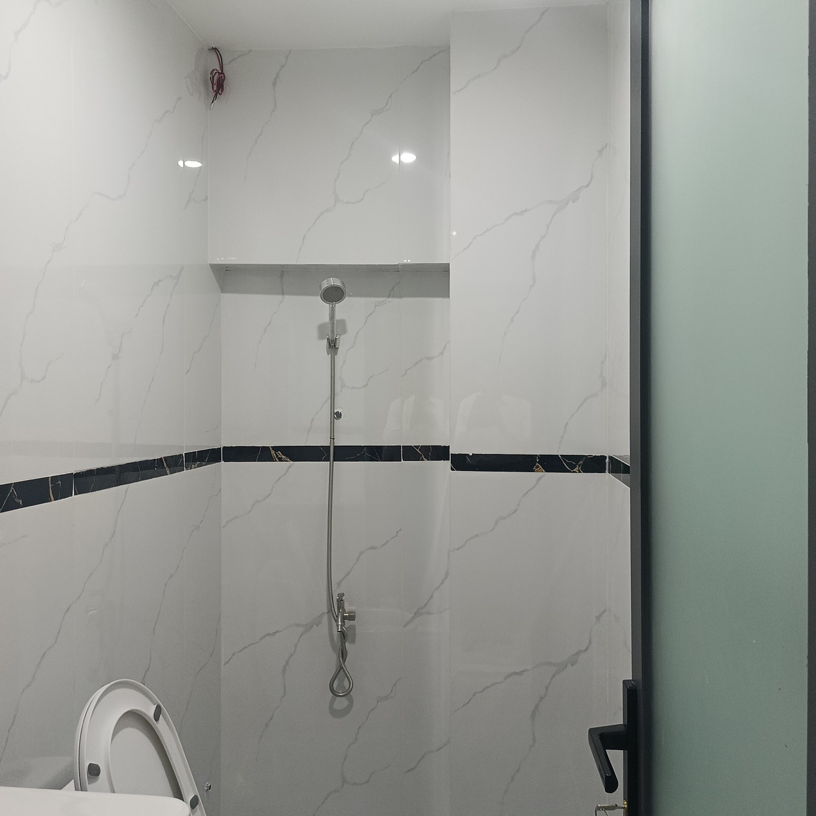 Bán nhà đường Hoàng Văn Thụ, Tân Bình - ảnh 4